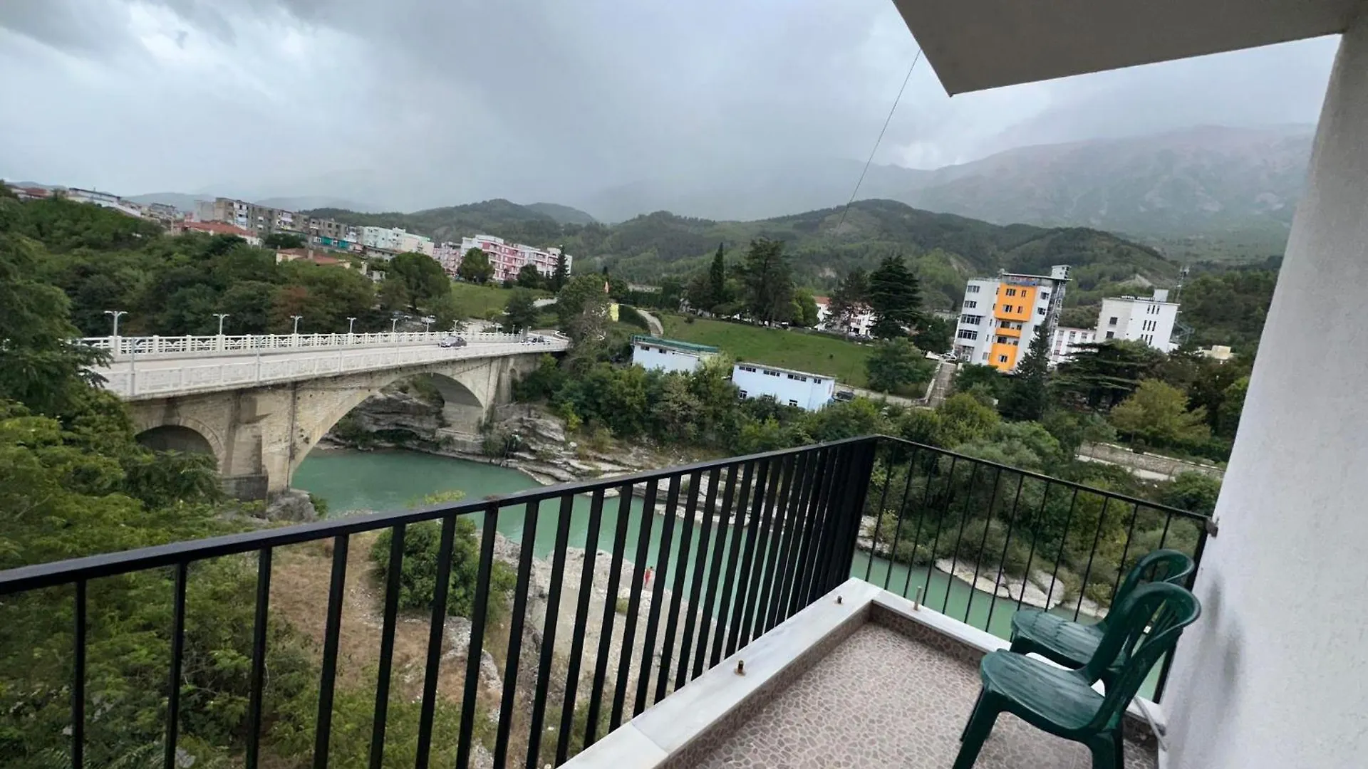 Hotel Trifoni Përmet 0*,